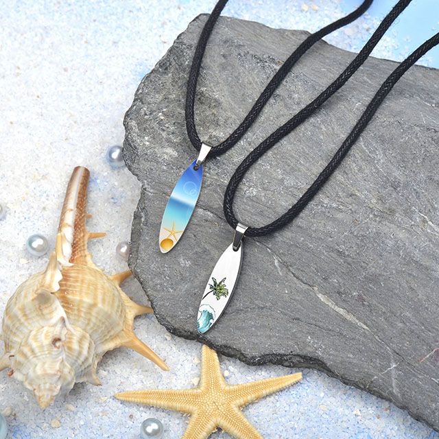 Surfbrett-Halskette für Damen und Herren, Ozeanwellen-Strand-Halsketten, Edelstahl, Surfbrett-Anhänger-Halskette, Sommer-Halskette, hawaiianischer Surfer-Schmuck, Geschenk