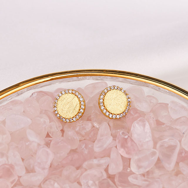 Herz-Ohrstecker für Damen, vergoldet, versilbert, hypoallergen, zierliche Zirkonia-Ohrstecker, geometrische Herz-Kreis-Dreieck-Ohrstecker