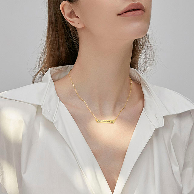 Großhandel mit horizontaler, personalisierter Monogramm-Stabhalskette mit Gravur