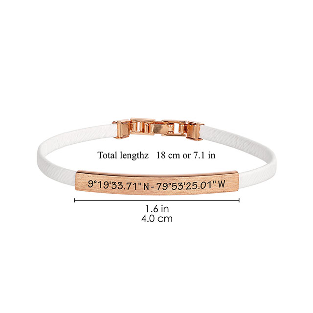 Personalisierte Lederarmbänder für Damen. Stabarmbänder mit individueller Namensgravur