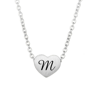 Winzige Initial-Herz-Halskette für Frauen, versilberte AZ-Alphabet-Buchstaben-Halskette, zierliche Herz-Choker-Anhänger-Halskette 