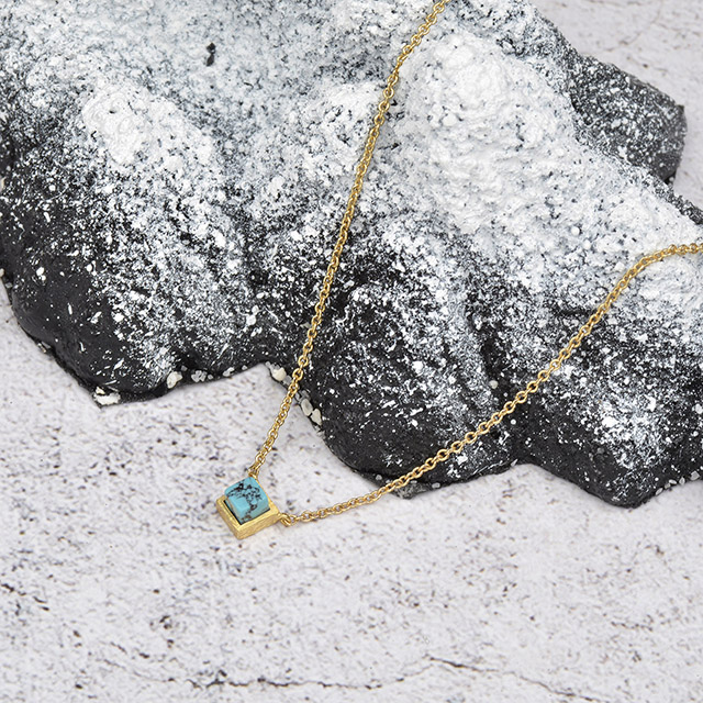 Edelstein-Stab-Halsketten für Damen, vergoldet, versilbert, simulierter Türkis, Halskette, Anhänger, Dreieck, Quadrat, Halsketten, zierliche Halsband-Halskette, Schmuck, Geschenk