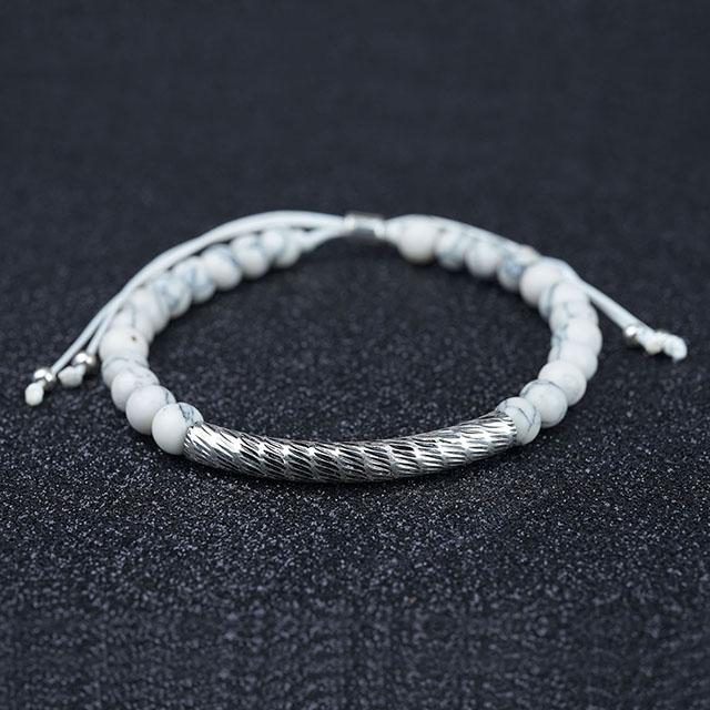 Verstellbares, stapelbares Achat-Howlith-Türkis-Rosenquarz-Perlenarmband mit Kristall-Edelsteinperlen 