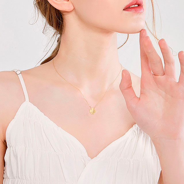 Vierblättriges Kleeblatt-Halskette, Glücksanhänger, Charm-Halskette, Glaube, Hoffnung, Liebe, Glückskette für Frauen und Mädchen, personalisiertes Schmuckgeschenk 