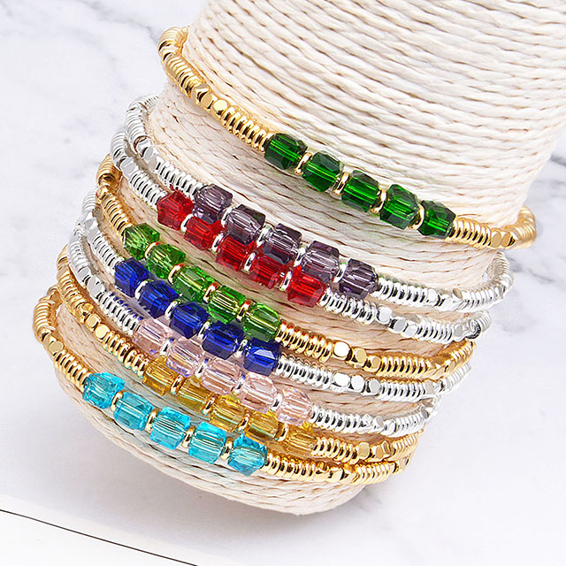 Zierliche 18 Karat vergoldete Perlenarmbänder für Frauen, stapelbare Kristall-Edelstein-Perlen-Stretch-Armbänder für Frauen und Mädchen, Schmuckgeschenk