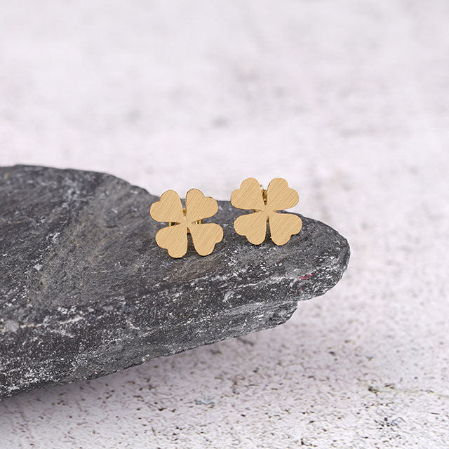 Ohrring individuell gestaltet 