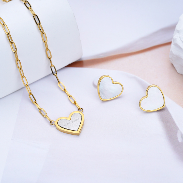 18 Karat vergoldete Damenschmuck-Edelstahl-Büroklammerkette mit Herzform-Anhänger-Halskette 