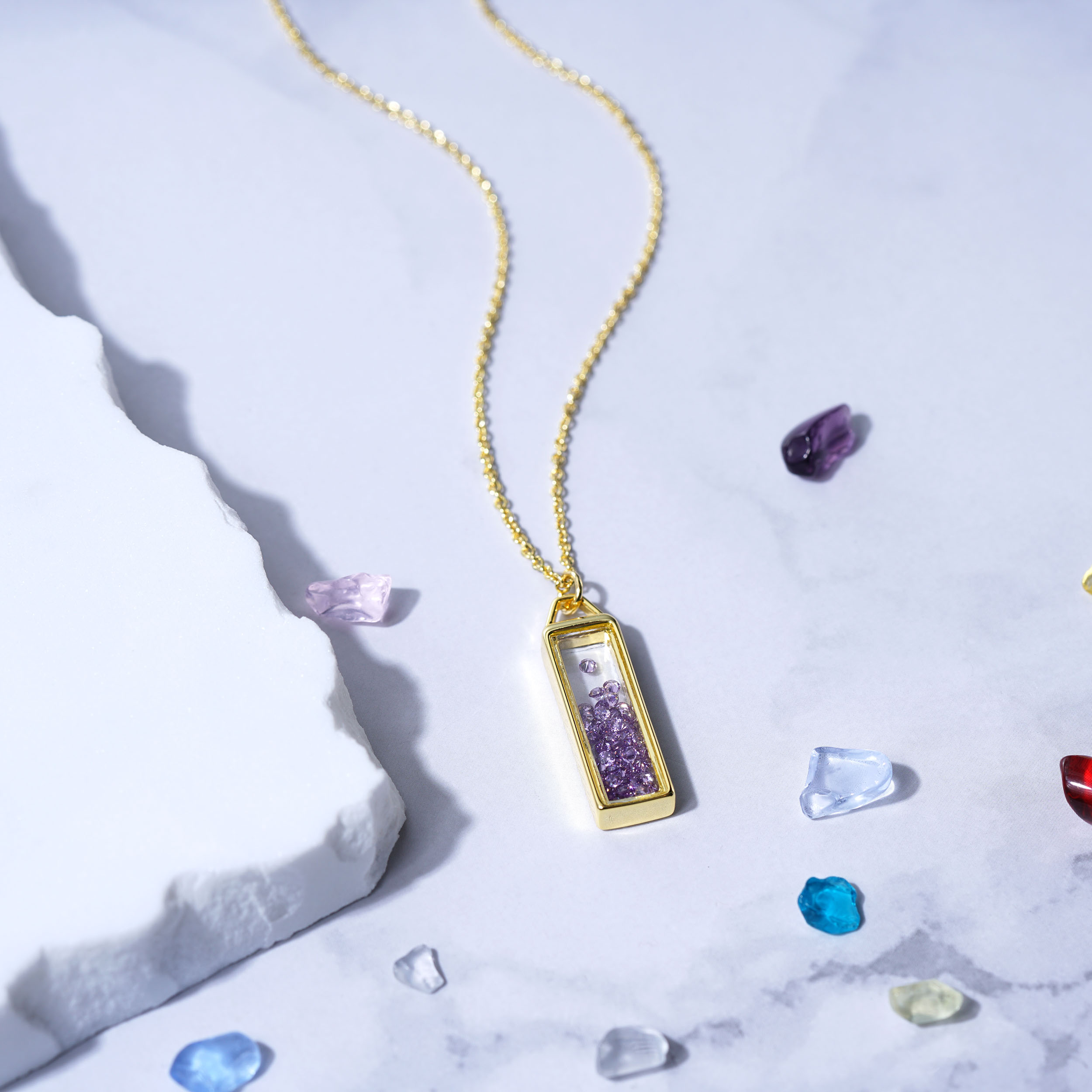 Vitality Stones Halskette mit rechteckigem Anhänger und kubischem Zirkon