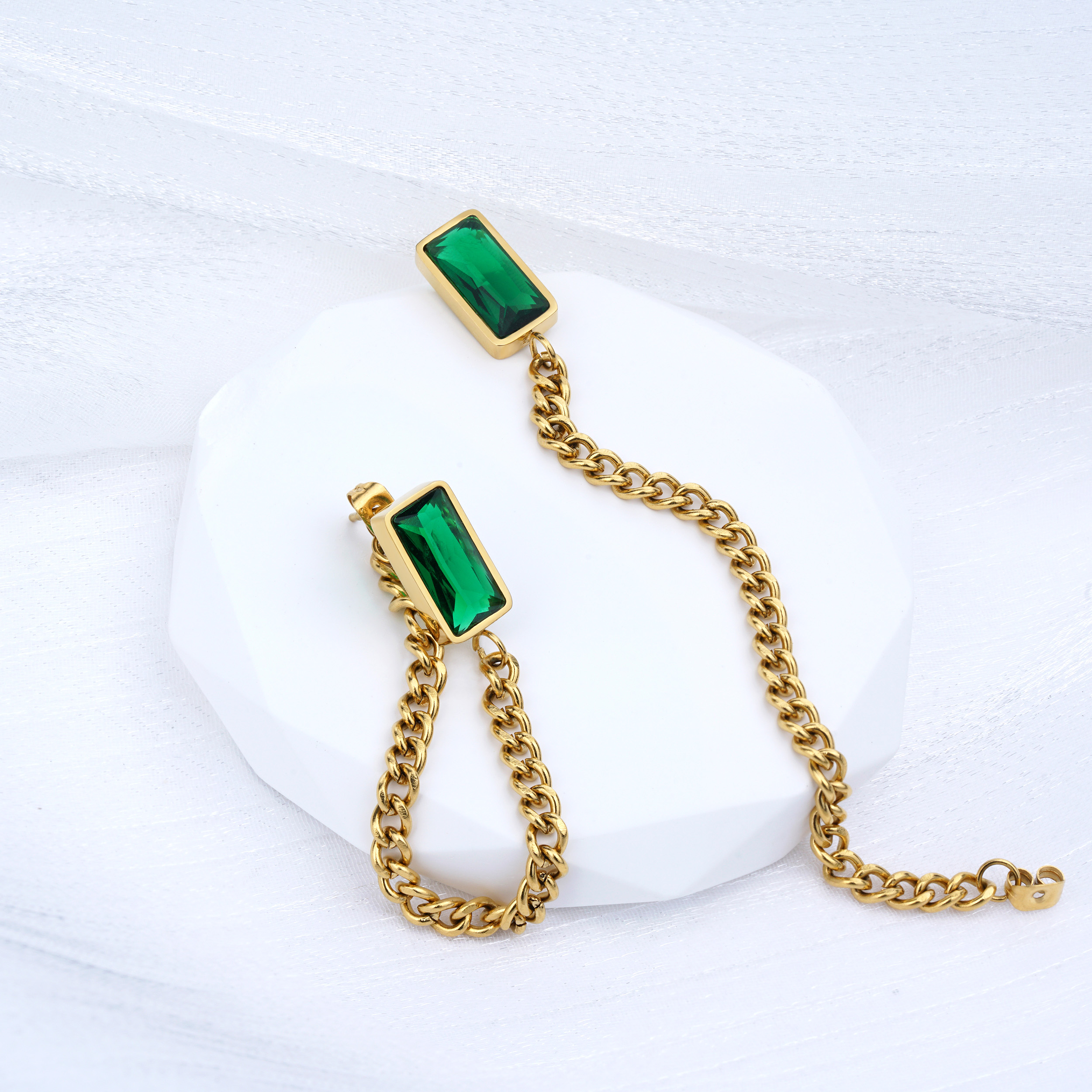 Retro-Edelstahlschmuck, 18 Karat vergoldete Gliederkette, Jade-Ohrring-Fabriklieferant 