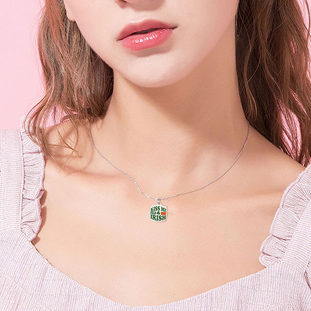 Vierblättriges Kleeblatt-Halskette, Glückskleeblatt-Anhänger, Charm-Halskette, Glaube, Hoffnung, Liebe, Glückskette für Frauen und Mädchen, personalisiertes Schmuckgeschenk