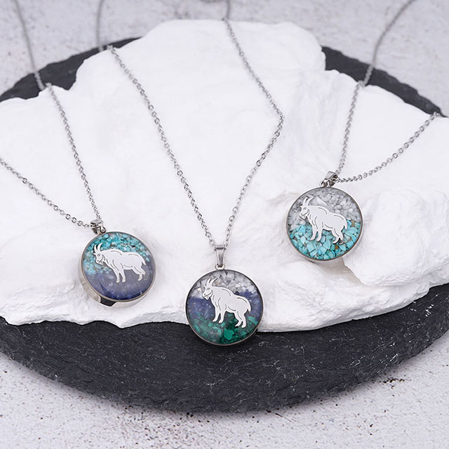 Edelstein-Tier-Halskette für Frauen, türkisfarbene Trommelstein-Anhänger-Halskette, zierliche Kreis-Elch-Bär-Halskette für Frauen und Mädchen, Wildtier-Schmuck, Geschenk