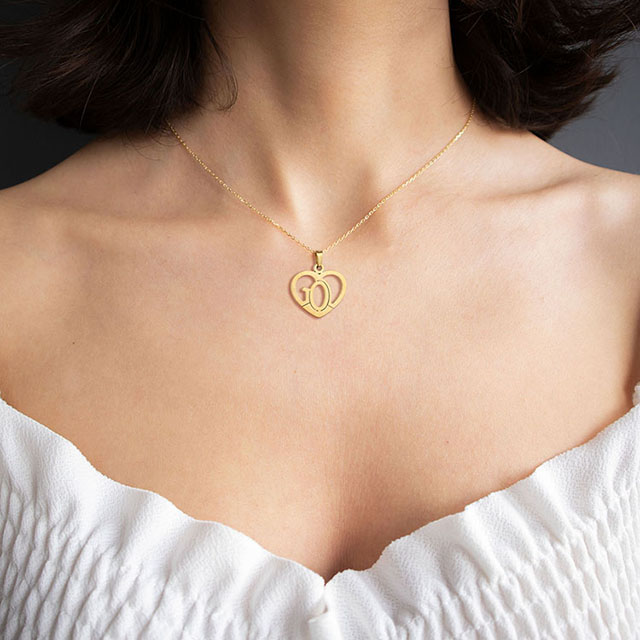 Zierliche Herz-Halskette für Frauen, Silber vergoldet, Gott ist Liebe, Herz-Anhänger-Halskette, Gebet, religiöser Schmuck, christliche Halskette für Frauen, Mädchen, Geburtstag, Valentinstag, Geschenke